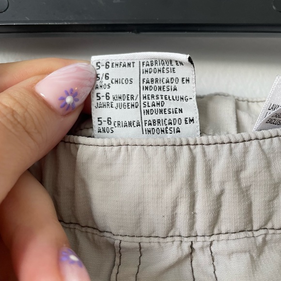 Columbia Convertible Cargo Pants Size 5/6 - Picture 11 of 13